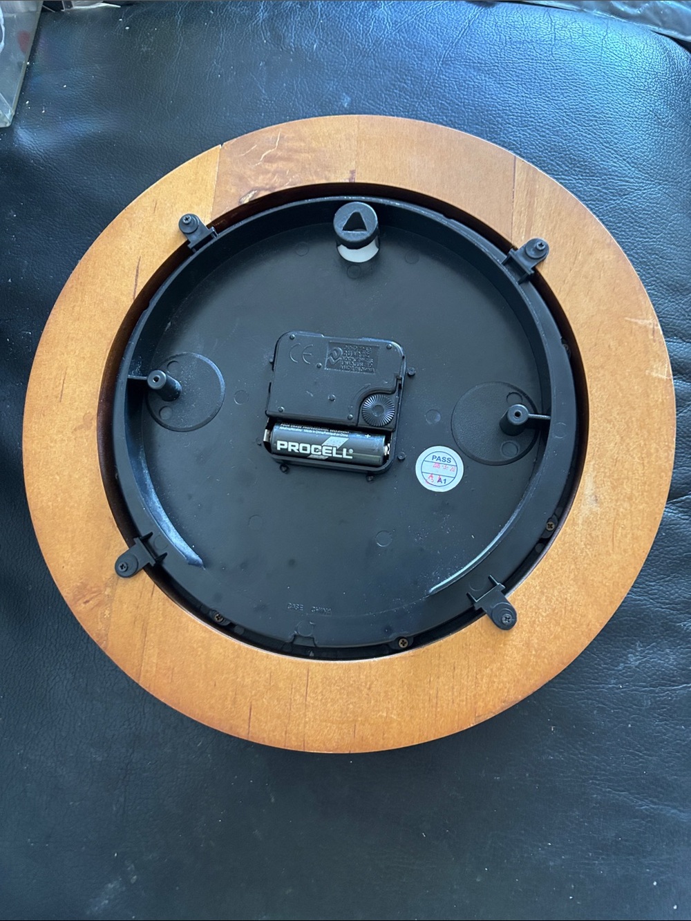 WALL CLOCK - Picture 2 of 2